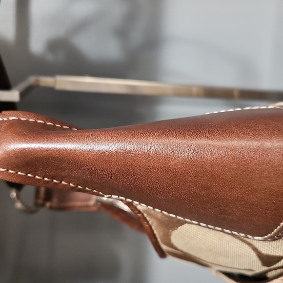 COACH EUC HAMPTON SHOULDER BAG - Picture 14 of 15